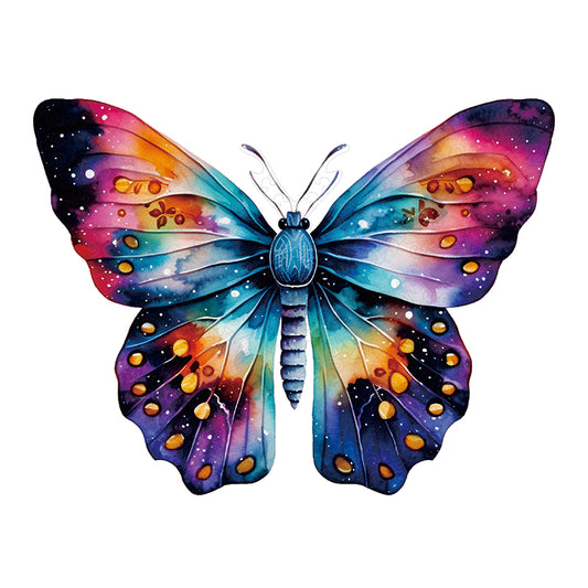 Ein Aquarell-Schmetterling mit einem Regenbogen auf den Flügeln.